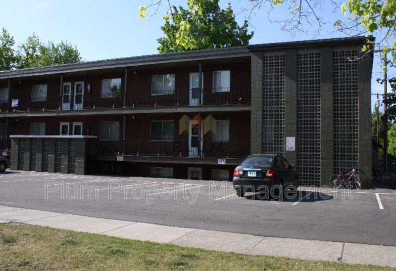 Primary Photo - 200 Eddy Ave