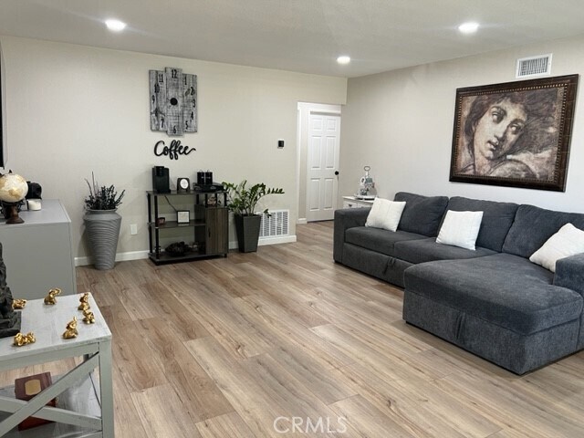 Foto del edificio - 9827 Estacia Ct