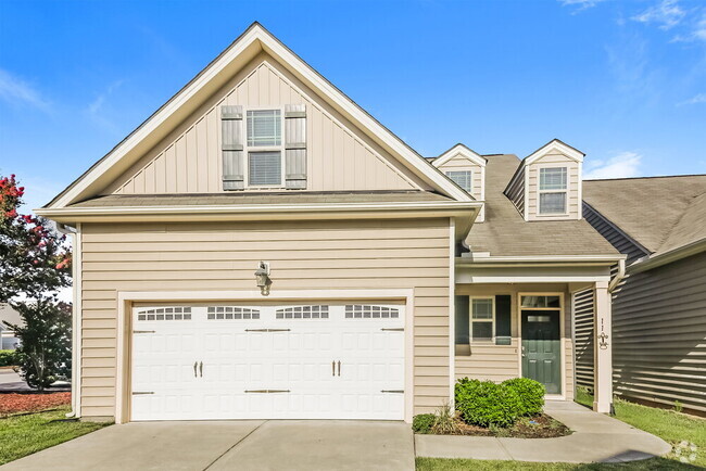Building Photo - 11 Ashby Dr