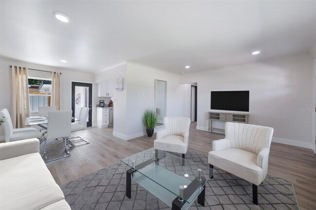 Building Photo - 6875 Gulf Winds Dr