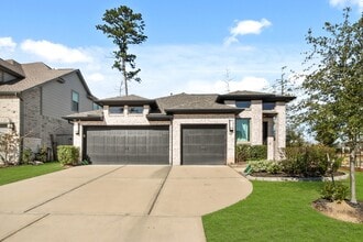 Building Photo - 906 Sendero Trail