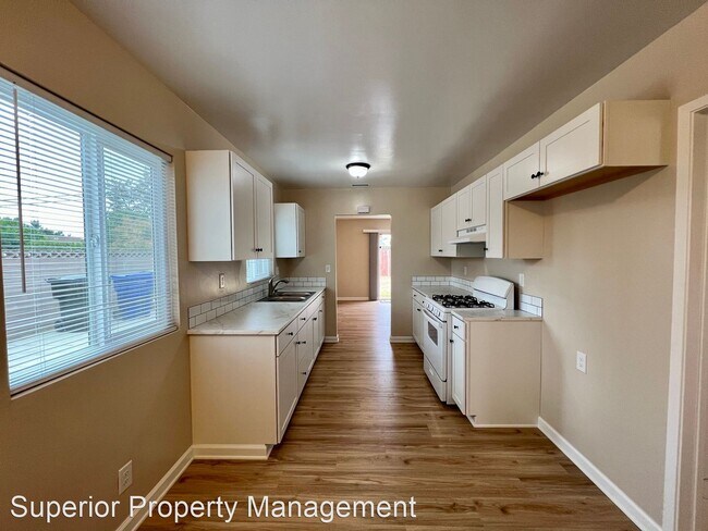 Building Photo - 4 br, 2 bath House - 1441 Monte Verde Ave