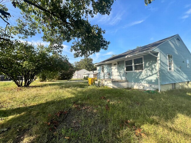 Building Photo - 8177 Solley Rd