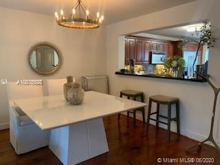 Foto del edificio - 7022 SW 53rd Ln