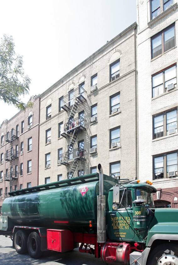 Building Photo - Johnston Apartments