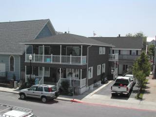 Primary Photo - 103 Talbot St