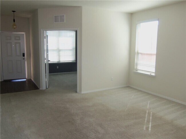 Building Photo - 11616 Jackson Fls Wy