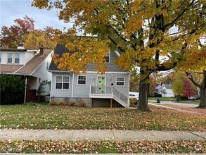 Building Photo - 2145 N Taylor Rd