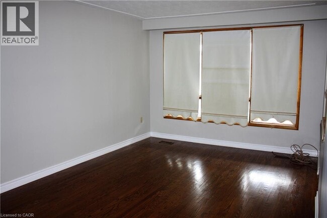 Building Photo - 69 Adair Ave N