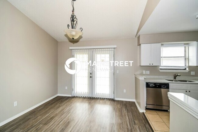 Building Photo - 3 Bedroom Pet-Friendly Home in Jacksonvill...