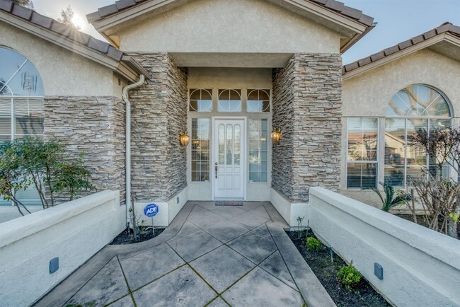 Foto del edificio - 939 E Mill Creek Dr