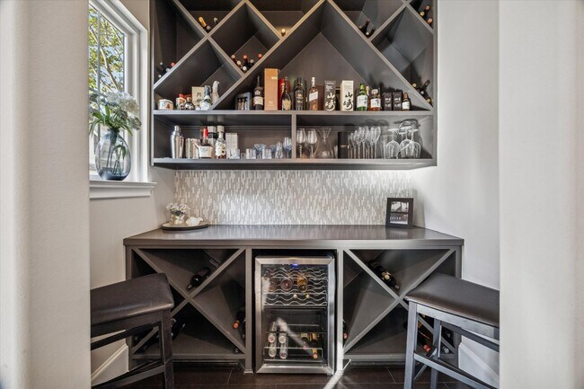 Foto del edificio - 618 Pink Azalea Trail