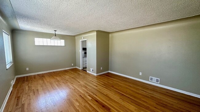Photo - Spacious 5BD/2BA Home in Lakewood, CO- Available July 29th!