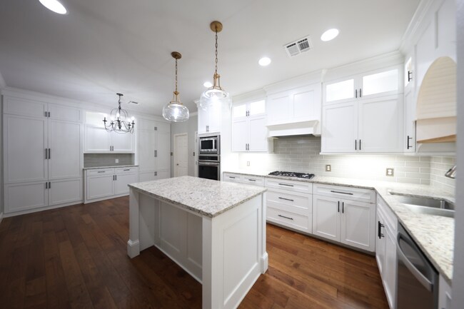 Foto del edificio - 2717 Canyon Oaks Ct