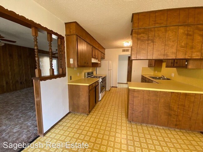 Building Photo - 3 br, 2 bath House - 2108 Glenarm