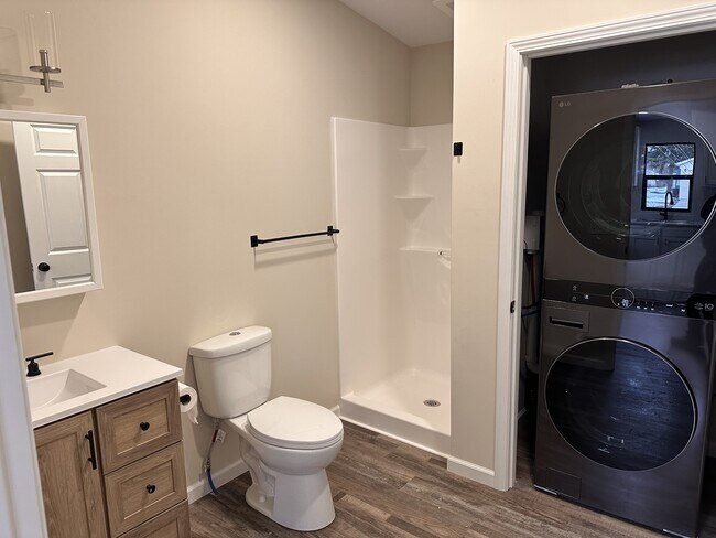 Foto del edificio - 406 E Sycamore St