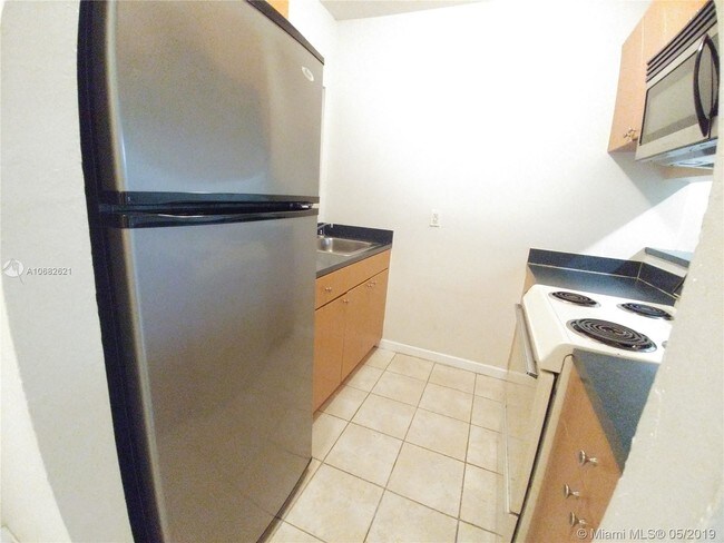 Foto del edificio - 665 NE 83rd Terrace