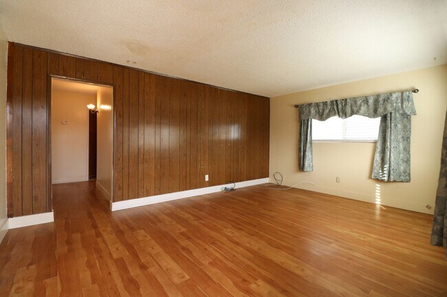 Building Photo - Great Northwest Property for Rent