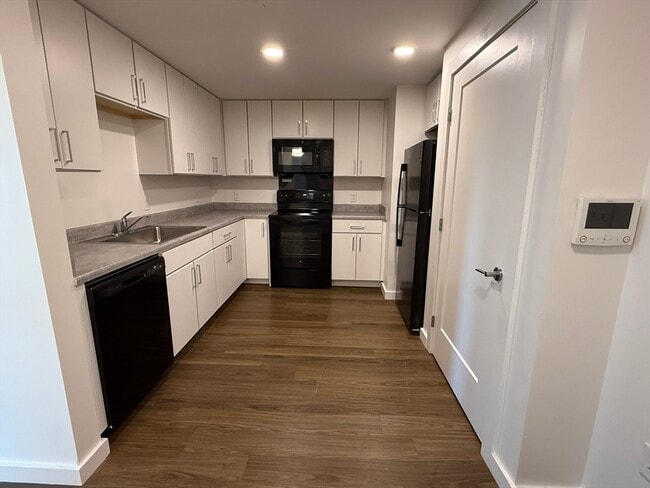 Foto del edificio - 466 River St