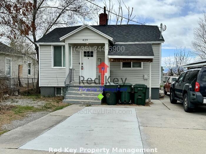 Foto del edificio - REMODELED Unit B