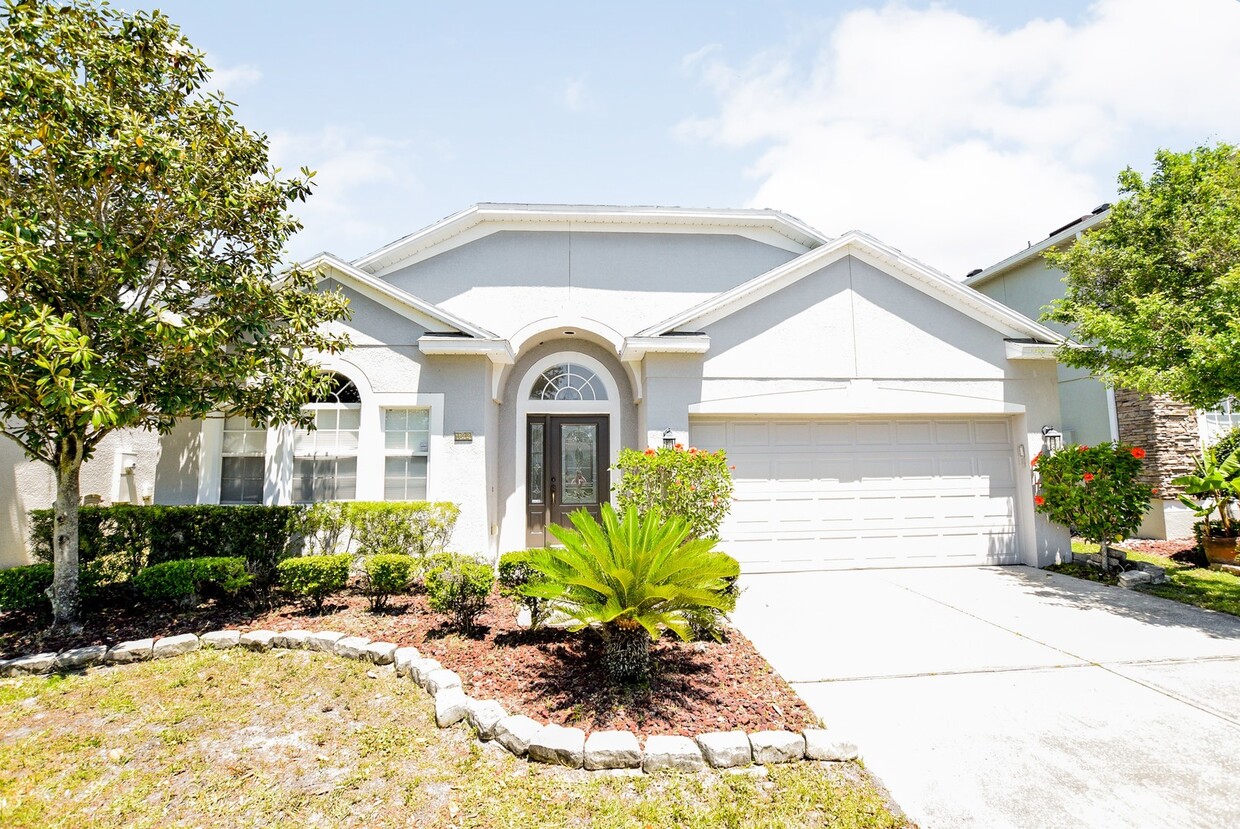 Foto principal - AMAZING 4 Bed 2 Bath Home For Rent in Sanf...