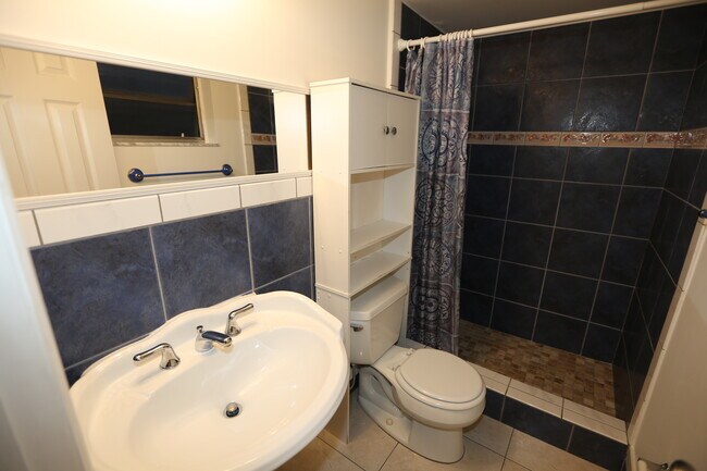 Foto del edificio - 900 SW 8th Ave