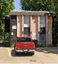 Building Photo - 2509 Birmingham Ave