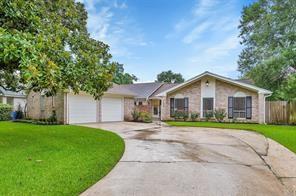 Building Photo - 2107 Briargreen Dr