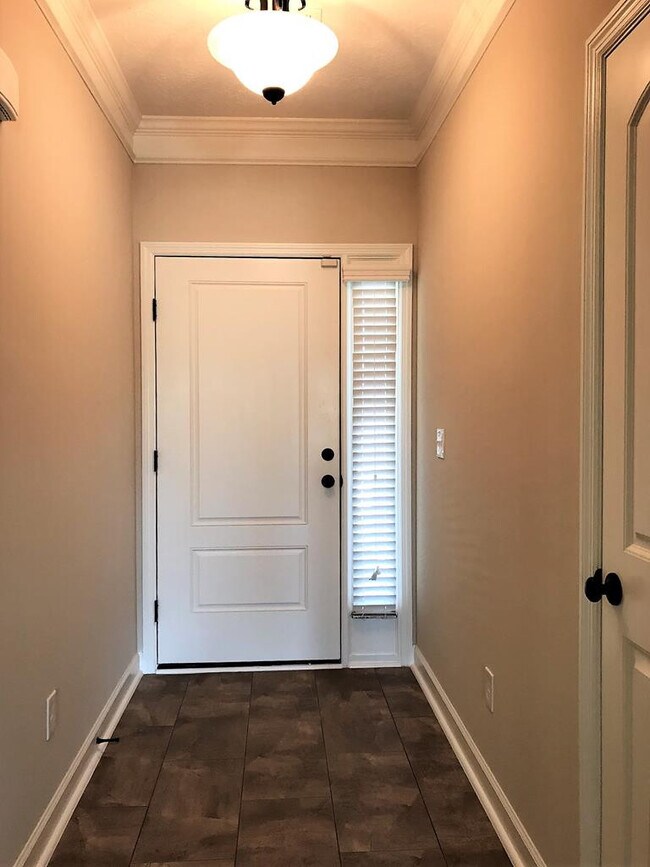 Foto del edificio - 5154 Copse Dr