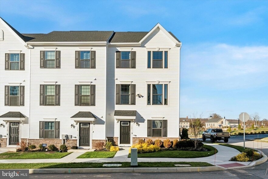 Photo - 122 Arcadia Way Unit