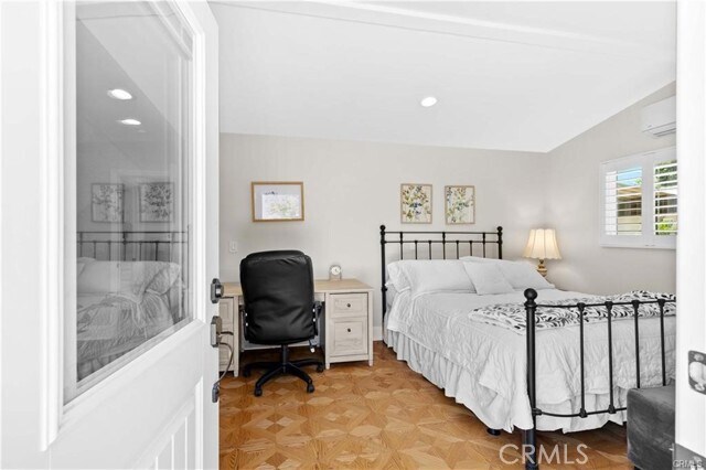 Foto del edificio - 16577 Knollwood Dr