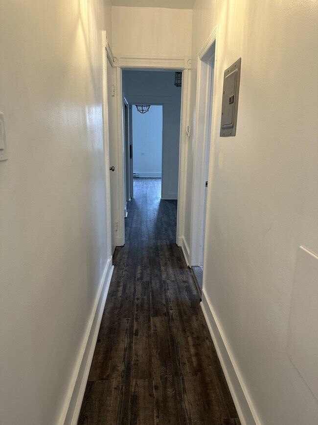 Building Photo - 287 Communipaw Ave