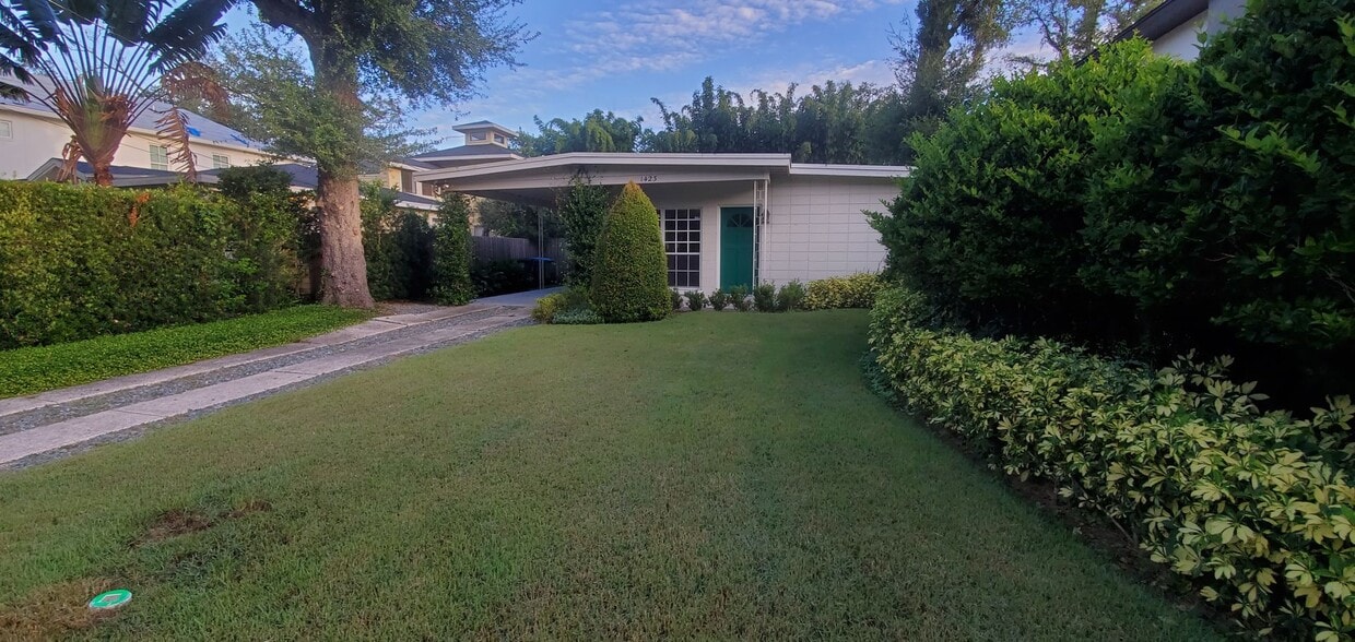 Photo - 1423 Oneco Ave