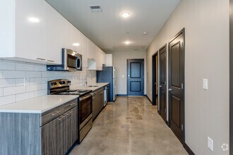 1BR, 1BA - A1 - Flashcube Apartments