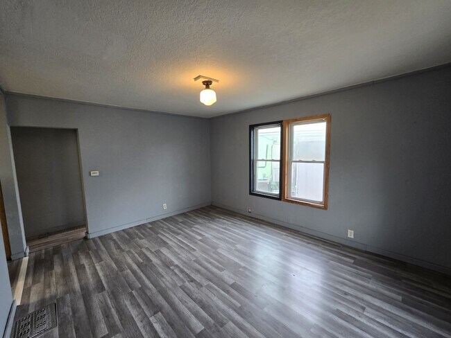 Foto del edificio - 2006 Lafayette St