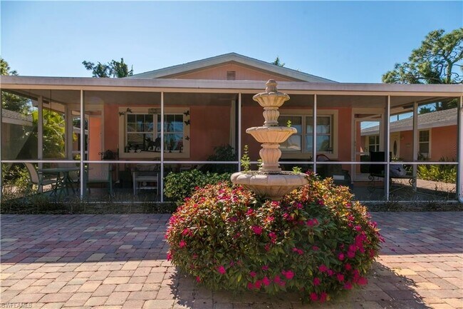 Foto del edificio - ***2 BED/1 BATH***NAPLES PARK*** NO HOA***...