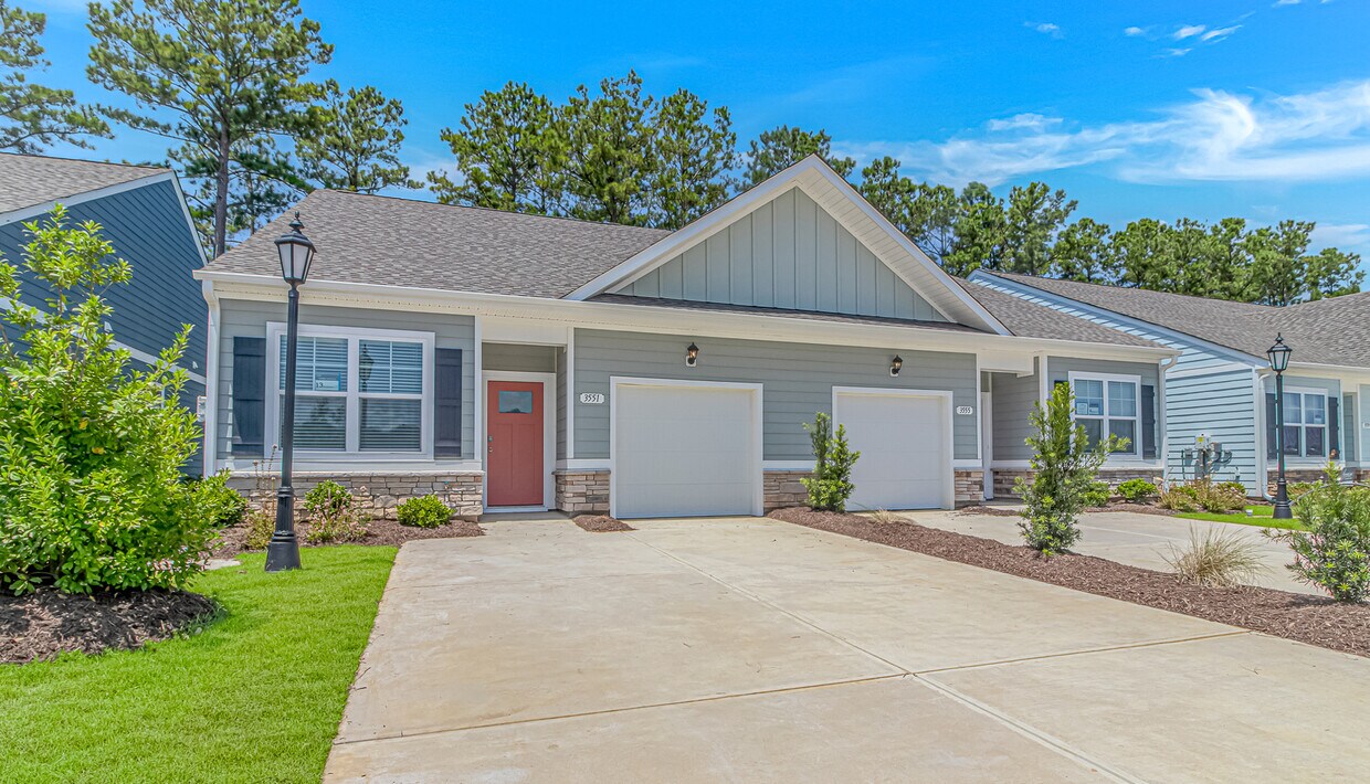 Foto principal - 3551 Whaley Wy