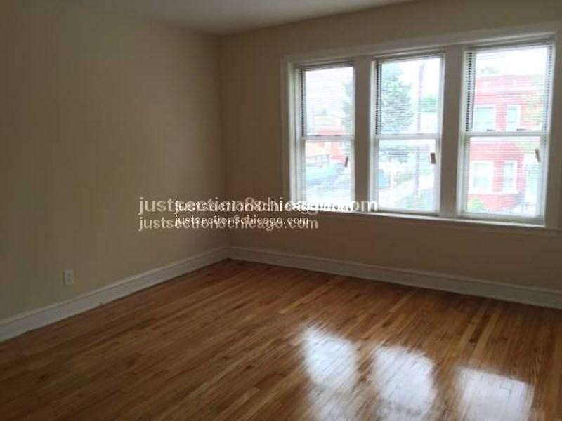 Building Photo - 5337 W Race Ave