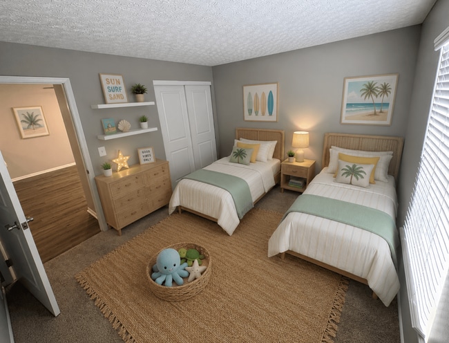 Interior Photo - Estates at Brentwood Lake