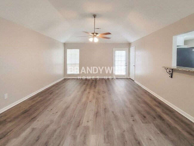 Foto del edificio - 7123 Amberly Way Dr