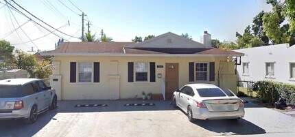 Building Photo - 2224 SW 11th St