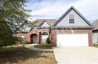 Building Photo - 417 Waterford Dr