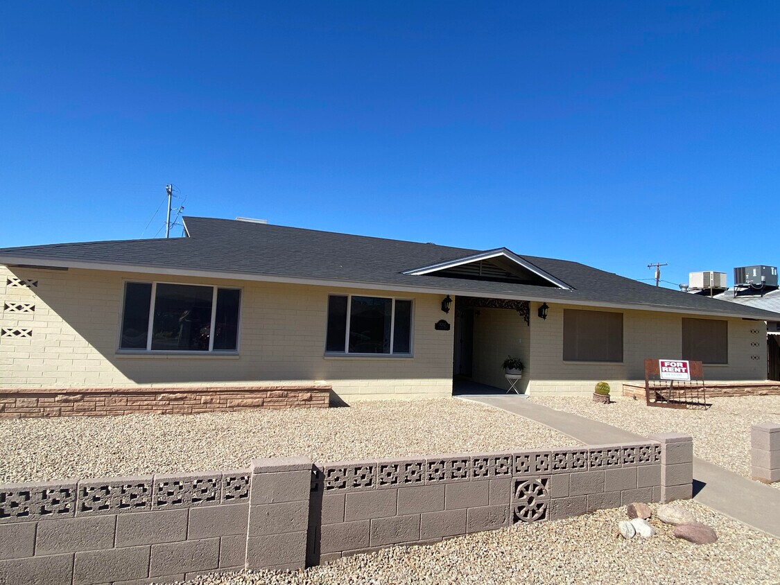 Foto principal - 6202 N 12th Pl