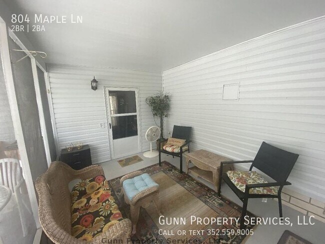 Building Photo - Nice 2 bd 1.5 bath home in Orange Blossom ...