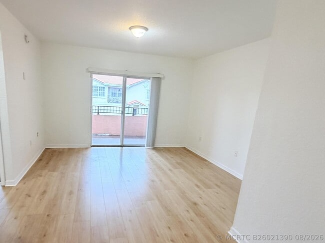 Building Photo - 1302 Belmont Ln