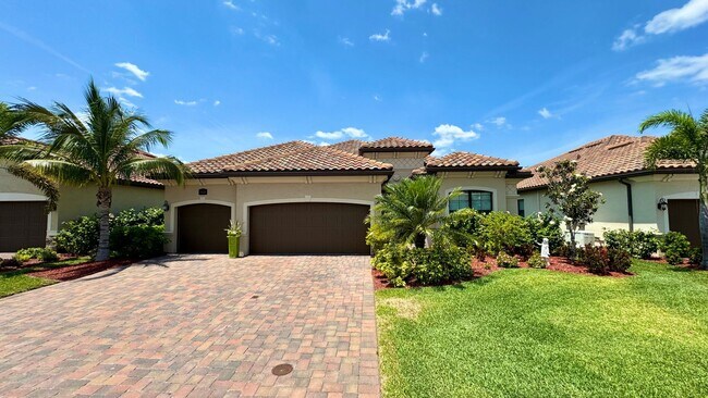 Foto del edificio - POOL HOME IN BONITA NATIONAL