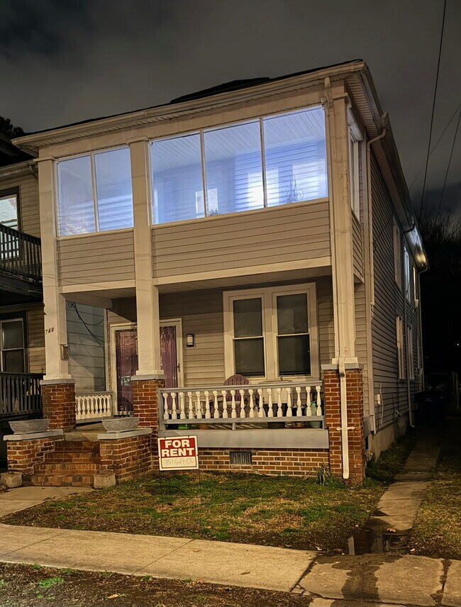 Foto del edificio - 748 E 28th St