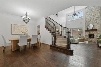 Building Photo - 3376 Castlewood Blvd