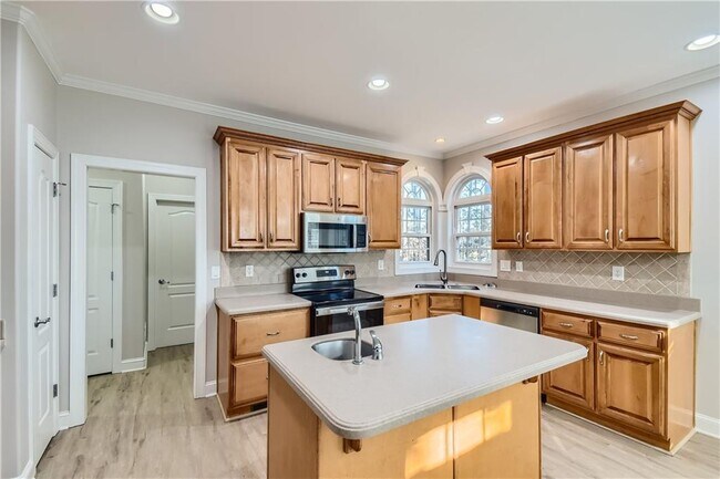 Building Photo - 1130 Charleston Ridge