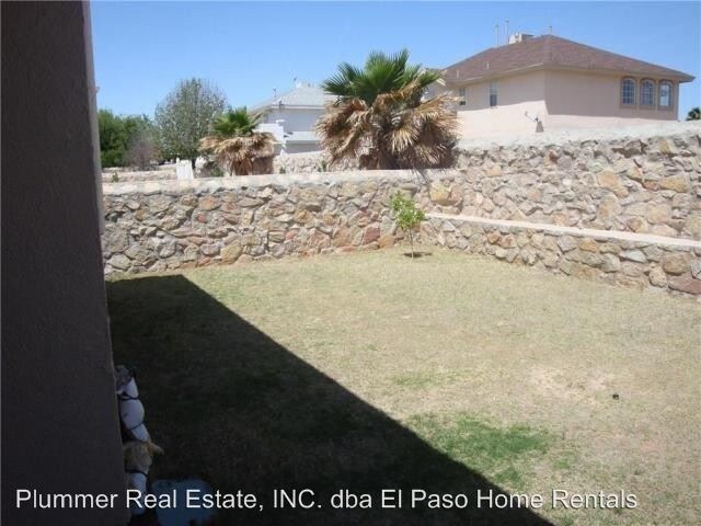 Building Photo - 4 br, 2 bath House - 12321 Lupe Rivera Dr.